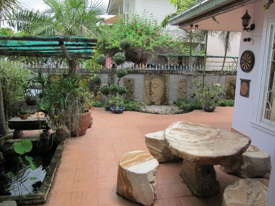 Garden2.jpg