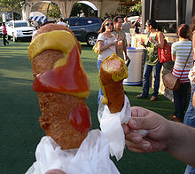 Texas_State_Fair_corny_dogs.jpg