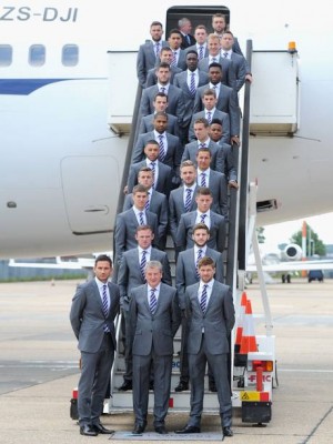 England leave for Miami.jpg