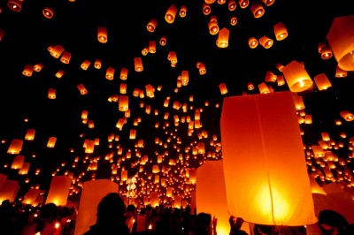 floating-lanterns-thailand.jpg