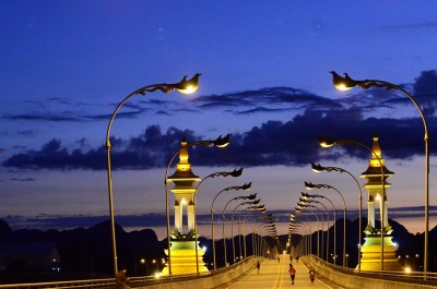 Nakhon Phanom road races November 2014.jpg