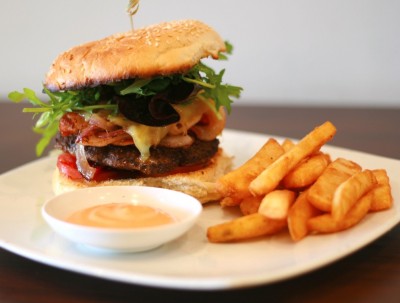 DIARY-RESTAURANT-Homemade-Chopped-Steak-Burger-w-Bacon-Cheese-Udon-Thani.jpg