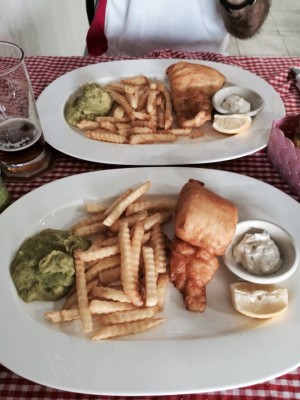 Chris' Place.....cod,chips and mushy peas.jpg