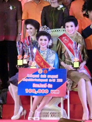 beauty contest finals-3.jpg