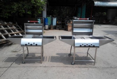 1-Super Dlx 3-4 burner streamliner gas bbq's.jpg