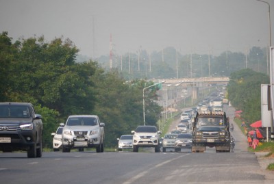 Hwy 2 traffic Songkran.jpg