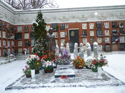 Raisa_Maksimovna_Gorbačëva grave.jpg