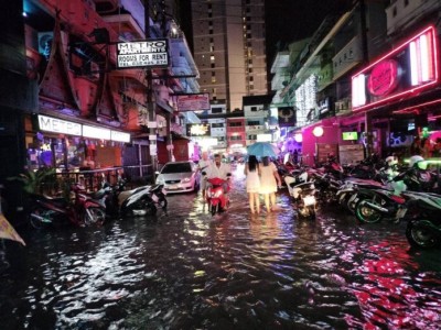 Pattaya flood.jpeg